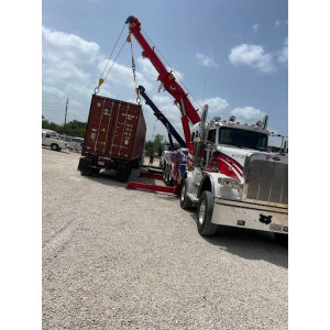 Fernandez & Sons Towing